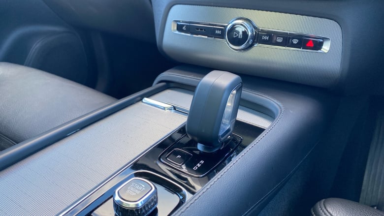 Volvo XC90 2.0 B5D [235] Plus Dark 5dr AWD Geartronic Diesel Estate